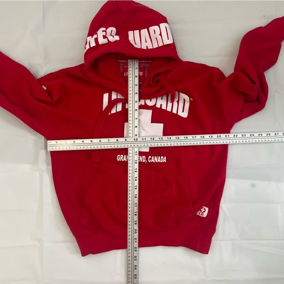 🚨🏖️ Women’s Lifeguard Hoodie – Size Medium 🏖️🚨 - Picture 11 of 12
